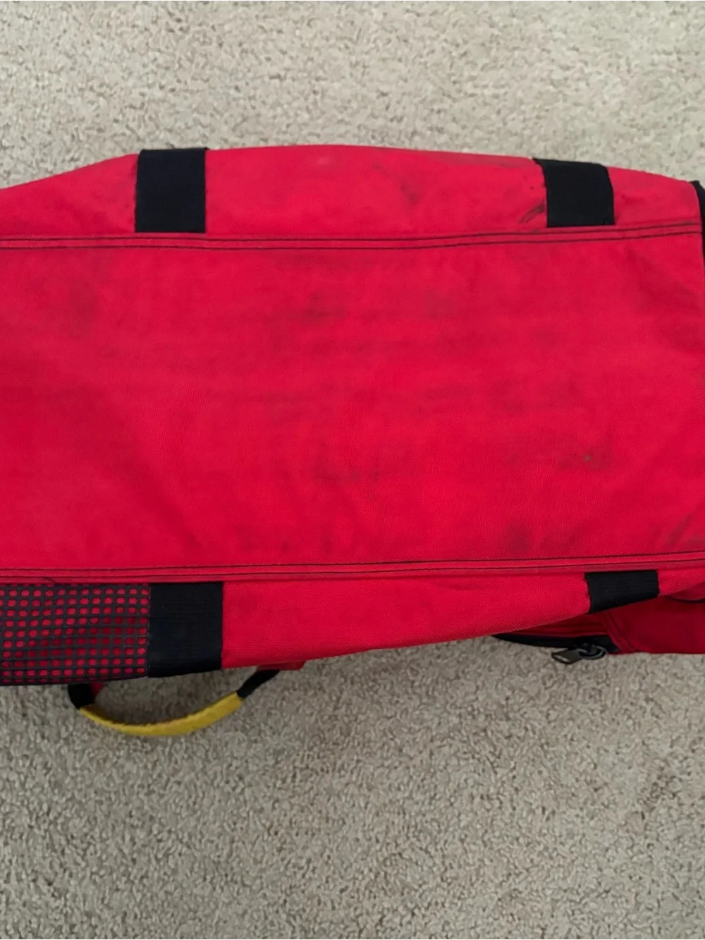 Marlboro Red Adventure Team Duffel with Black Straps
